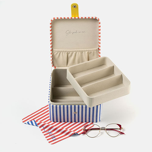 Travel CASE BALANCE  