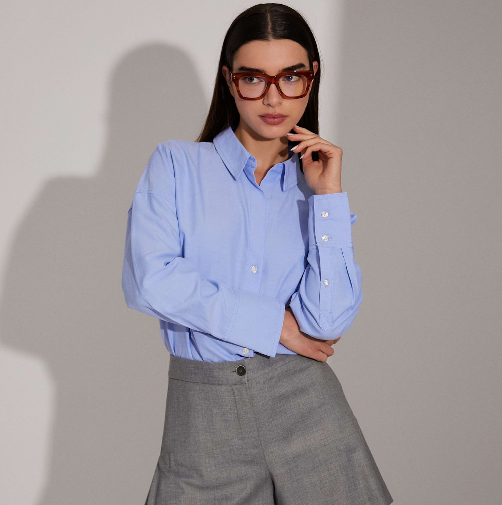 Mó x SPSM-Girl with the collection's glasses