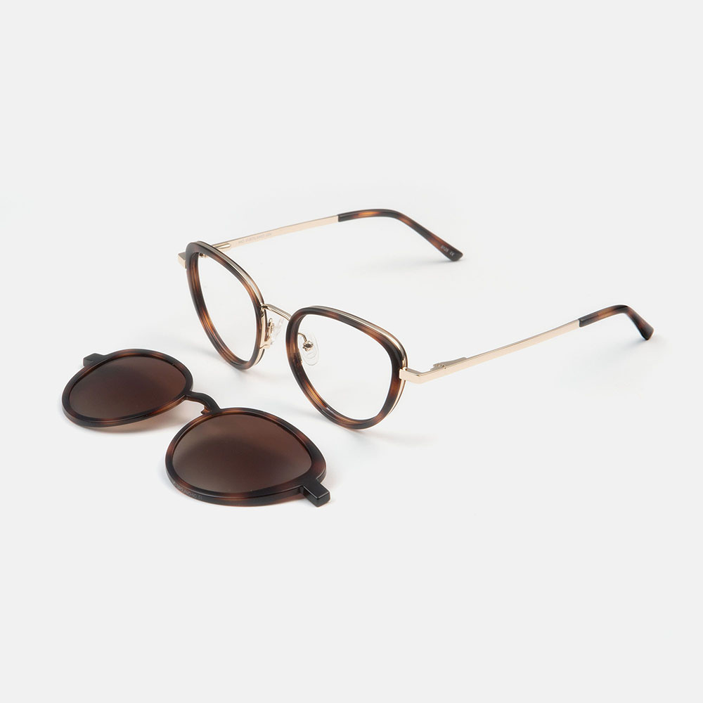 Mó GIROLIOMO-ON, tortoiseshell, large image number 0