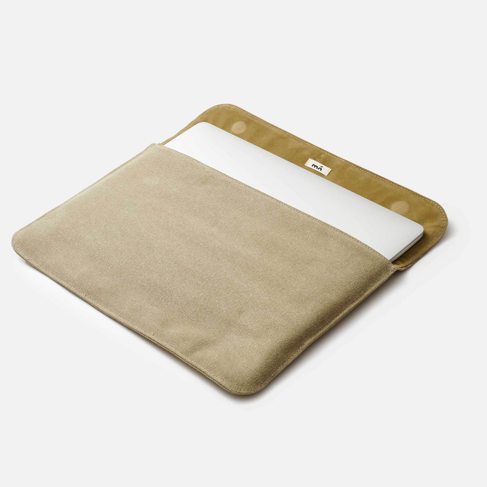 Green, large image number 1 BAG