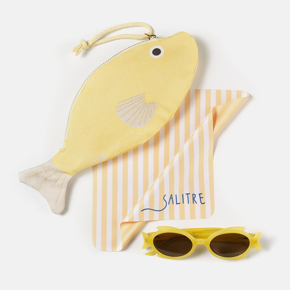 Yellow PEZ YELLOW, large image number 1 case